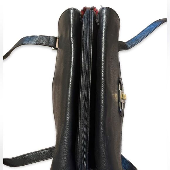 Tignanello Black Leather Pebbled Shoulder Bag Women’s Handbag - Picture 8 of 9